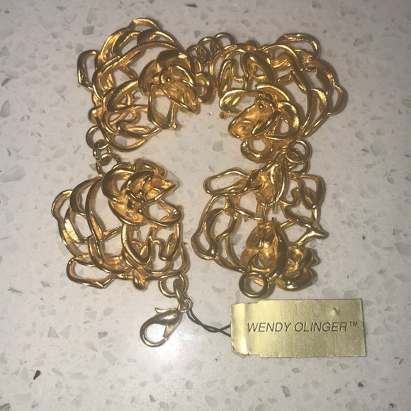 Vintage Wendy Olinger  Gold-tone Bracelet - Picture 2 of 8